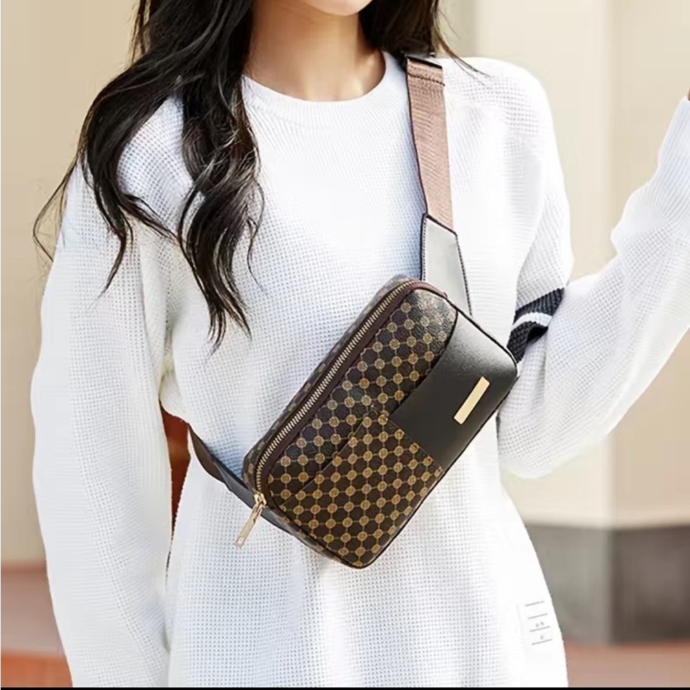 Classic printed Chest Bag, Zipper Fanny Pack, Waist Bag Phone Bag For Outdoor